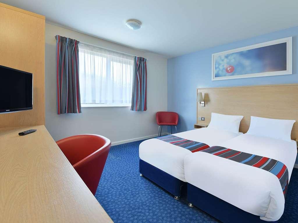 Travelodge Harlow Chambre photo